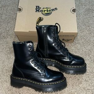Dr. Martens platform jadon black boot smooth leather